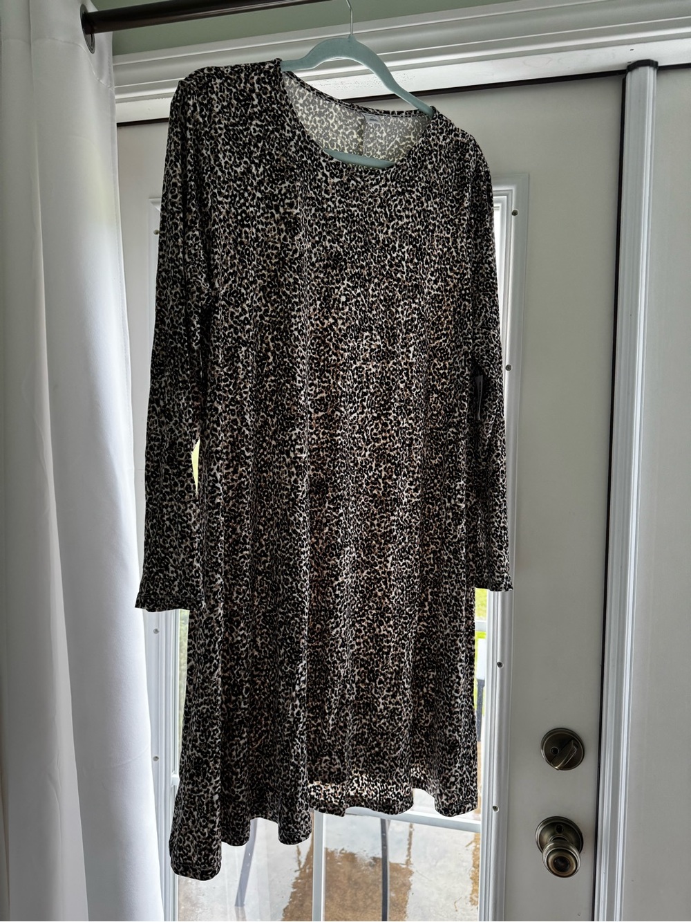 Old Navy Black and Cream Leopard-Print Long Sleeve Swing Dress